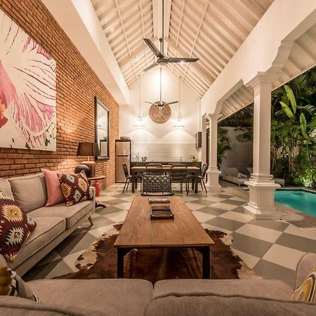 Central 3 Bedroom Villa Close To Seminyak Beach 外观 照片