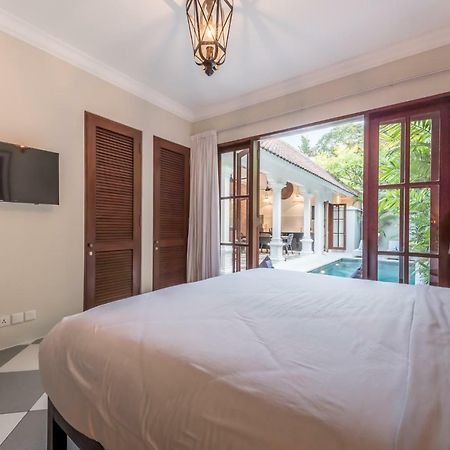 Central 3 Bedroom Villa Close To Seminyak Beach 外观 照片