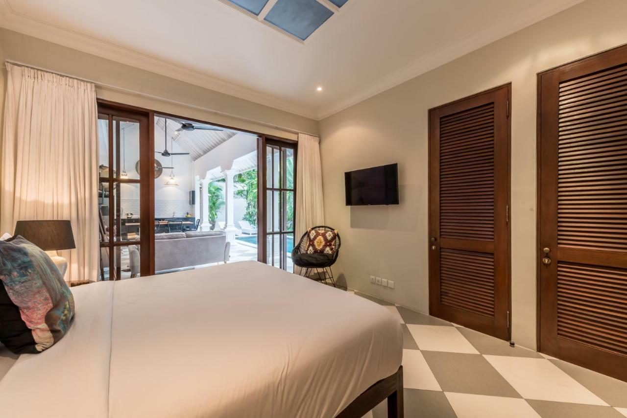 Central 3 Bedroom Villa Close To Seminyak Beach 外观 照片
